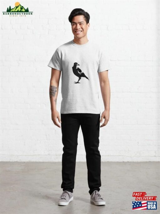 Australian Magpie Black And White Classic T-Shirt Hoodie