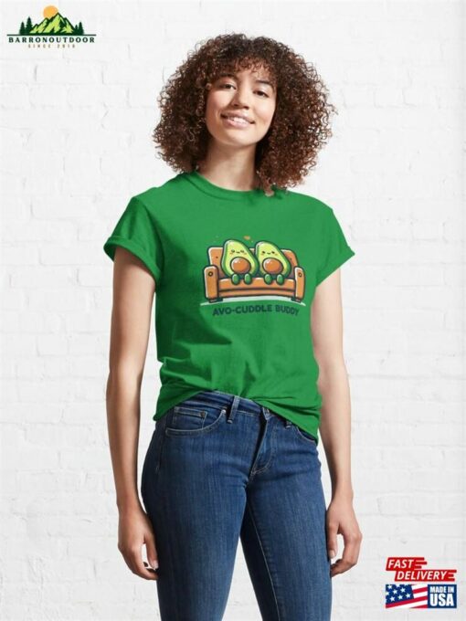 Avo Cuddle Buddy Classic T-Shirt Unisex