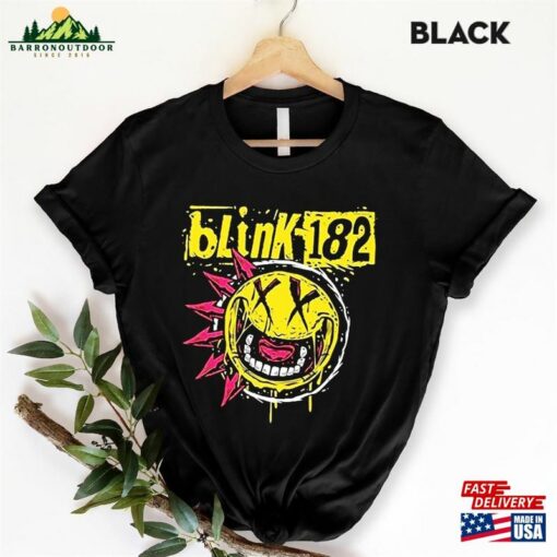 B182 Punk Smiley Unisex T-Shirt Gift For Bljnk 182 Music Band Sweatshirt Reunite World Tour 2023 Hoodie