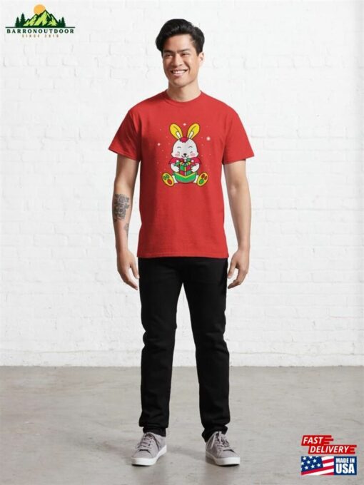 Baby Bunnies Christmas Delight Adorable Holiday Bunny Gifts Classic T-Shirt Sweatshirt Unisex