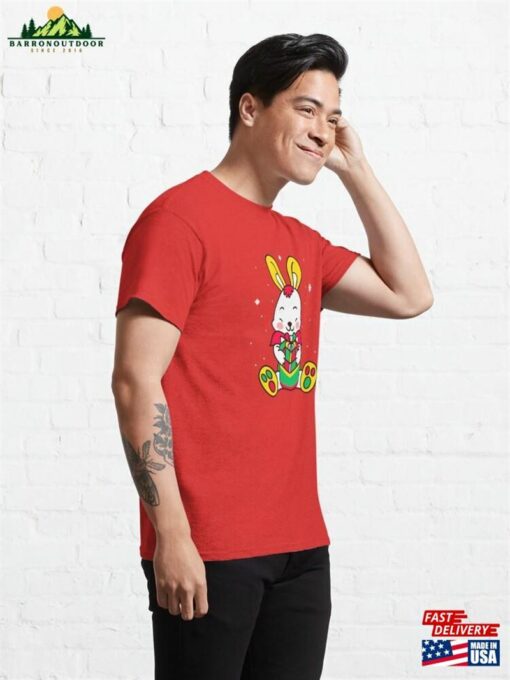 Baby Bunnies Christmas Delight Adorable Holiday Bunny Gifts Classic T-Shirt Sweatshirt Unisex