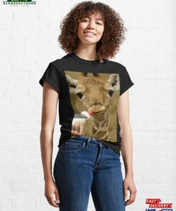 Baby Giraffe Classic T-Shirt