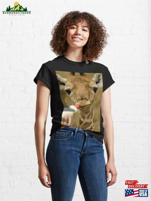 Baby Giraffe Classic T-Shirt