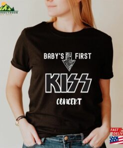 Baby’s First Kiss Concert T-Shirt Mama To Be Going Tee The End Of Road Tour Classic