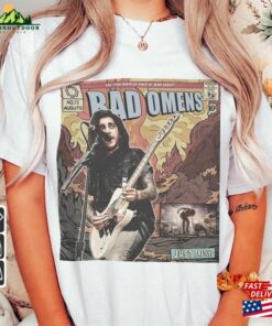 Bad Omens Comic Shirt 90S Vintage Merch Book Art The Death Of Peace Mind Album World Tour Ticket 2023 Graphic Unisex Tee V4 Hoodie Sweatshirt
