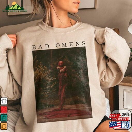 Bad Omens Red Veil T-Shirt Vintage 2024 Shirt Rock Music Sweatshirt Classic