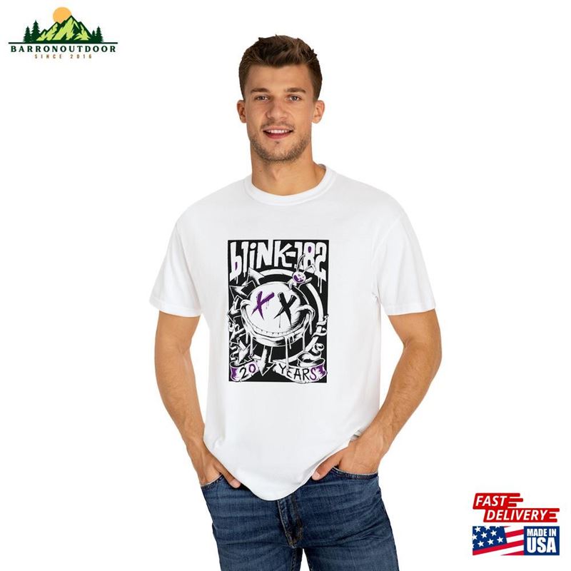 Band T-Shirt Tee Vintage Style Hoodie Band T-Shirt Tee Vintage Style Hoodie