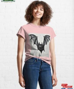 Bat Classic T-Shirt Sweatshirt Unisex
