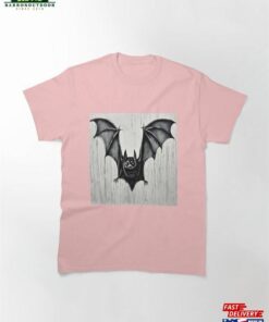 Bat Classic T-Shirt Sweatshirt Unisex