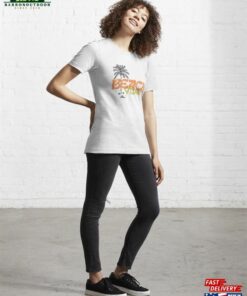 Beach Vibes Essential T Shirt Classic Sweatshirt 4