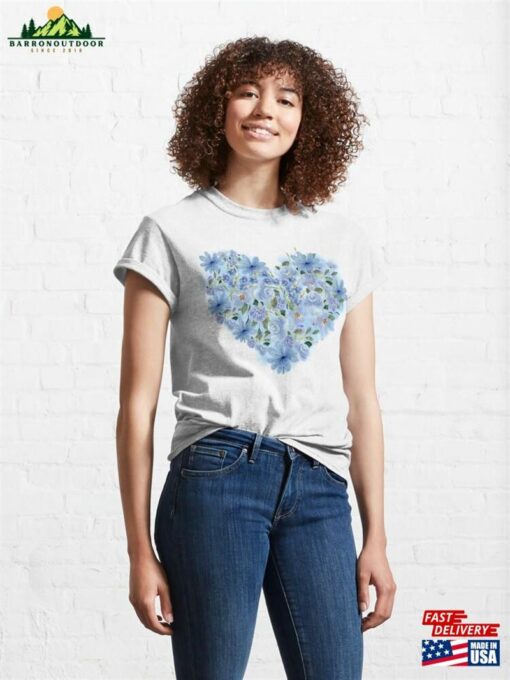 Beautiful Blue Vintage Flowers Classic T-Shirt Unisex