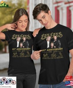 Bee Gees Gold 65 Years 1958 2023 Signaturest-Shirt Shirt Unisex Hoodie Bee Gees Gold 65 Years 1958 2023 Signaturest-Shirt Shirt Unisex Hoodie