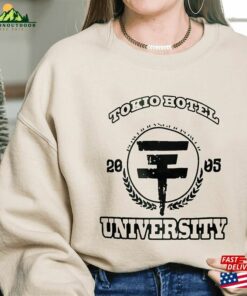 Bey Ond Th E Wor Hoodie T-Shirt 3 Bey Ond Th E Wor Hoodie T Shirt 4