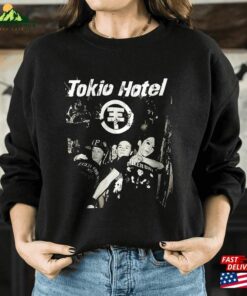 Bey Ond Th E Wor T-Shirt Classic 2 Bey Ond Th E Wor T Shirt Classic 3