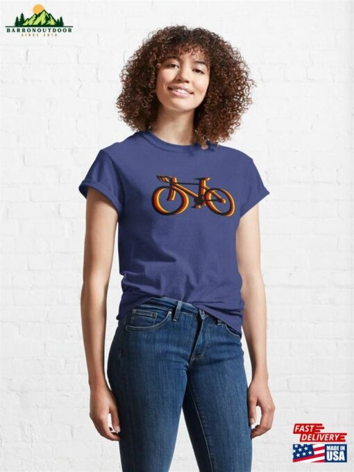 Bicycle And Cycling Three Bike Silhouettes Composed Of The German Flag For Those Who Love Sports Travel On Two Wheels Classic T-Shirt Unisex