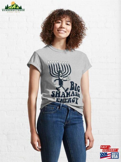 Big Shamash Energy Retro Cartoon Hanukkah Menorah Classic T-Shirt