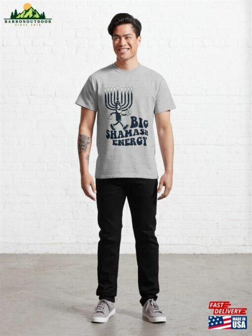 Big Shamash Energy Retro Cartoon Hanukkah Menorah Classic T-Shirt