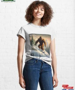 Bigfoot Snowboarding Classic T-Shirt Hoodie Bigfoot Snowboarding Classic T-Shirt Hoodie