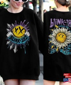 Blink 182 Arrow Smiley Shirt 2 Sides Blink182 The World Tour 2023 Smile Sweatshirt Classic Blink 182 Arrow Smiley Shirt 2 Sides Blink182 The World Tour 2023 Smile Sweatshirt Classic