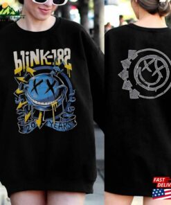 Blink 182 Arrow Smiley T-Shirt 2 Sides Blink182 The World Tour 2023 Shirt Smile Classic Hoodie 2 Blink 182 Arrow Smiley T Shirt 2 Sides Blink182 The World Tour 2023 Shirt Smile Classic Hoodie 3