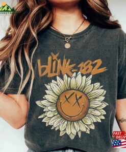 Blink 182 Art Shirt Sweatshirt Vtg Arrow Smiley Unisex Tee 90S Classic