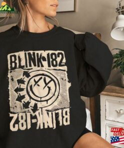 Blink 182 Shirt Band Tee Vintage Classic Unisex 3 Blink 182 Shirt Band Tee Vintage Classic Unisex 4