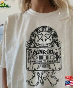 Blink 182 Shirt Band Tee Vintage Sweatshirt Classic