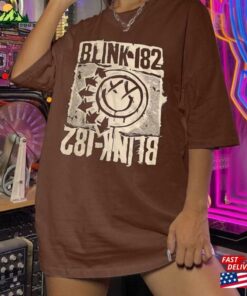 Blink 182 Shirt Band Tee Vintage Unisex T-Shirt 2 Blink 182 Shirt Band Tee Vintage Unisex T Shirt 3