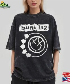 Blink 182 T-Shirt Blinks Tour 2023 Sweatshirt Vintage Lyric Album Song Music Retro Unisex Gifts Hoodie
