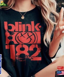 Blink 182 World Tour Vintage Style Neon Logo Rock Tee Shirt Classic Sweatshirt
