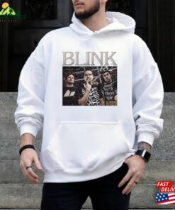 Bljnk 182 World Tour 2023 Short Sleeve Dates Ljneup Concerts Crewneck Sweatshirt T-Shirt