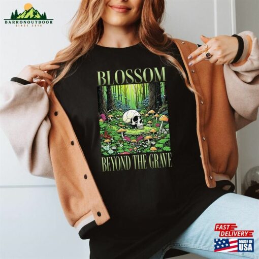 Blossom Beyond The Grave Grunge Emo Style Band T-Shirt Sweatshirt Classic