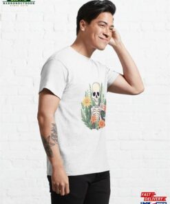 Bones And Botany Classic T Shirt Unisex 4