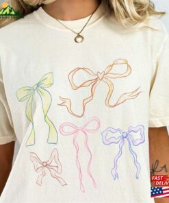 Bow Coquette Aesthetic T-Shirt Classic Bow Coquette Aesthetic T-Shirt Classic