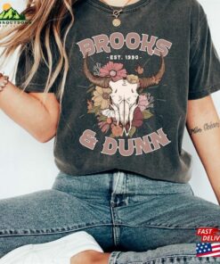 Brooks And Dunn Shirt Country Music Neon Moon Band Tee Vintage T-Shirt Concert Sweatshirt 2 Brooks And Dunn Shirt Country Music Neon Moon Band Tee Vintage T Shirt Concert Sweatshirt 3
