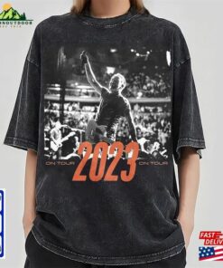 Bruce Springsteen Band World Tour 2023 Shirt Unisex Tee Sweatshirt Classic Hoodie 3 Bruce Springsteen Band World Tour 2023 Shirt Unisex Tee Sweatshirt Classic Hoodie 4