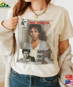 Bruce Springsteen Comic Shirt 90S Vintage Merch Darkness On The Edge Of Town Album Music Tour Ticket 2023 Unisex Tee Sweat 240623S3 Classic T-Shirt