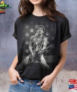 Bruce Springsteen Dark Black Shirt Inspired Vintage Graphic Tee The Boss Music Born In Usa Sweatshirt Unisex 3