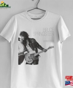 Bruce Springsteen Performing Shirt 2023 Tour E Street Band Shirts Unisex Hoodie Bruce Springsteen Performing Shirt 2023 Tour E Street Band Shirts Unisex Hoodie
