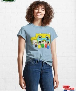 Brunette Family With Yellow House Classic T-Shirt Sweatshirt Brunette Family With Yellow House Classic T-Shirt Sweatshirt
