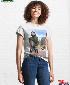 Cape Girardeau City Hall At Twelve Thirty Five Classic T-Shirt Sweatshirt Unisex Cape Girardeau City Hall At Twelve Thirty Five Classic T-Shirt Sweatshirt Unisex