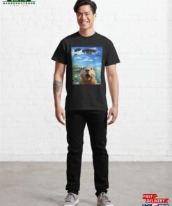Capybara Selfie With Ufos Classic T-Shirt Hoodie