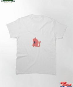 Cat With Ball Of Yarn Classic T-Shirt Sweatshirt