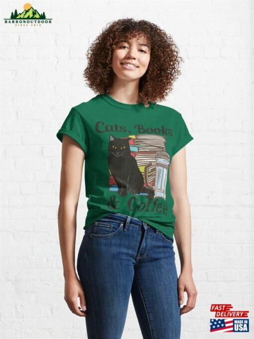 Cats Books And Coffee Cute Cat Lover Book Design Classic T-Shirt