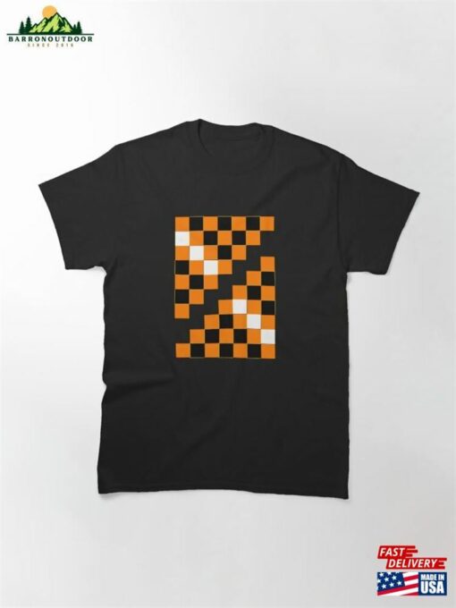 Checkers Table Classic T-Shirt Hoodie