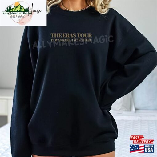 Chicago Il Night 3 Sweater Gildan Pullover Aesthetic Mirrorball Trendy Merch Shirt Sweatshirt Classic