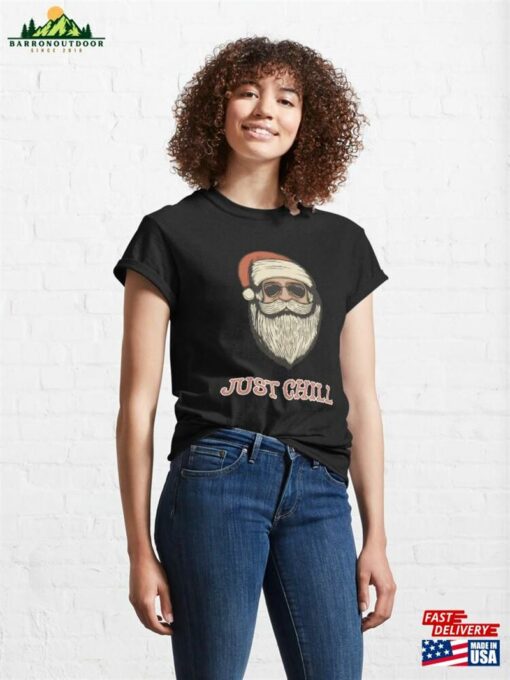 Chill Santa Graphics Classic T-Shirt