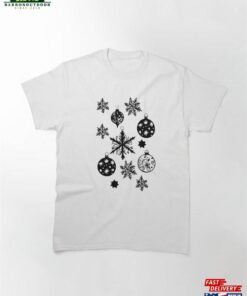 Christmas 2023 Pattern #8 Classic T-Shirt Hoodie