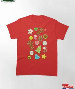 Christmas Cookies Pattern Green Background Classic T-Shirt Sweatshirt