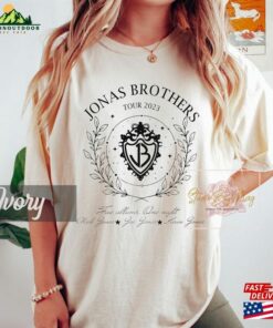 Comfort Colors® Jonas Brothers Shirt Five Albums One Night Tour Hoodie T-Shirt 3 Comfort Colors(r) Jonas Brothers Shirt Five Albums One Night Tour Hoodie T Shirt 4